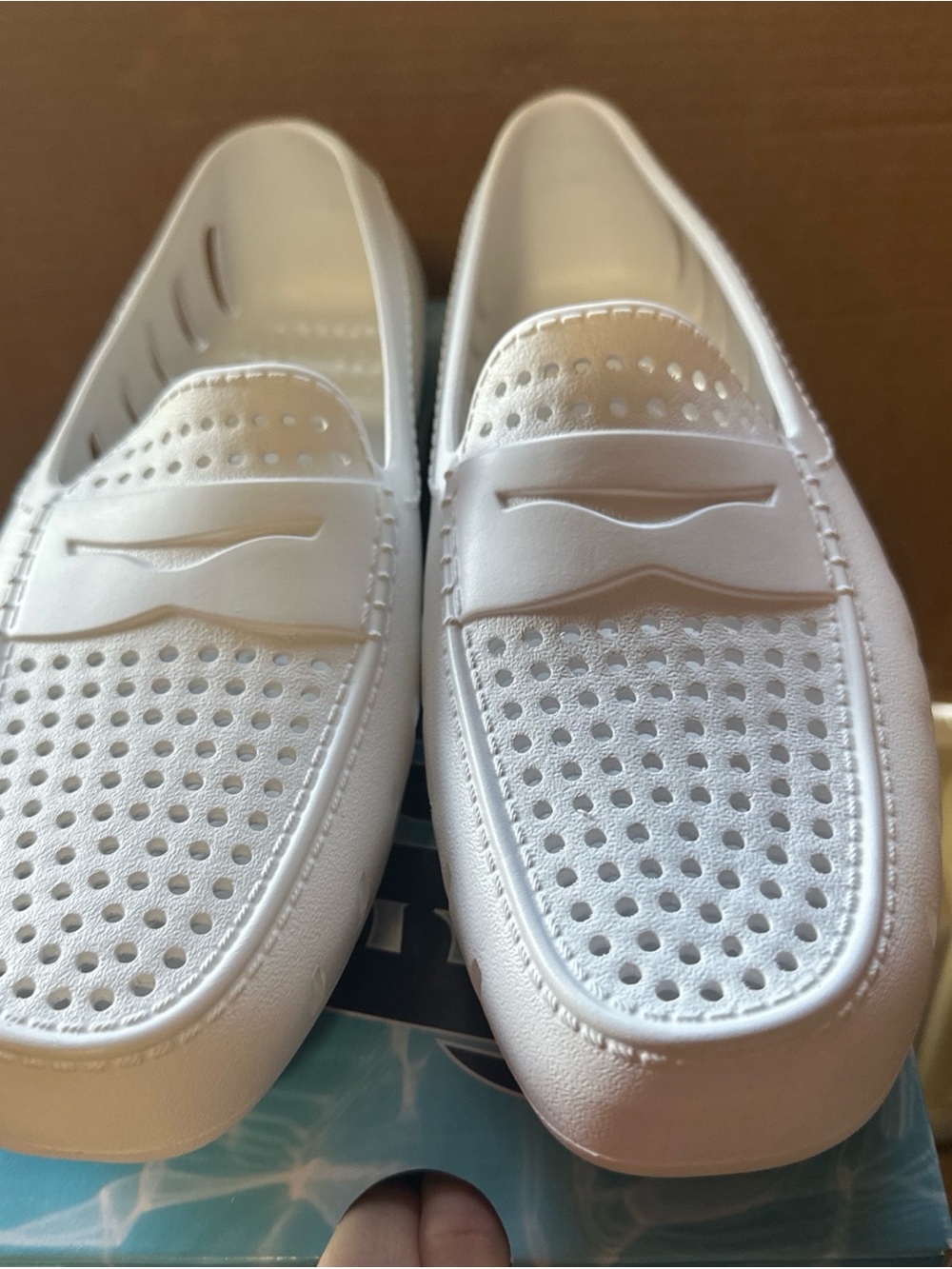 Floafers Country Club Driver WHITE/GRAY Comfort Fit Shoes Men's Size 11